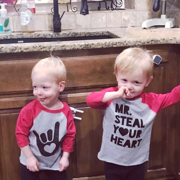 Welcome to Kate's Closet - Picture 1 of 5